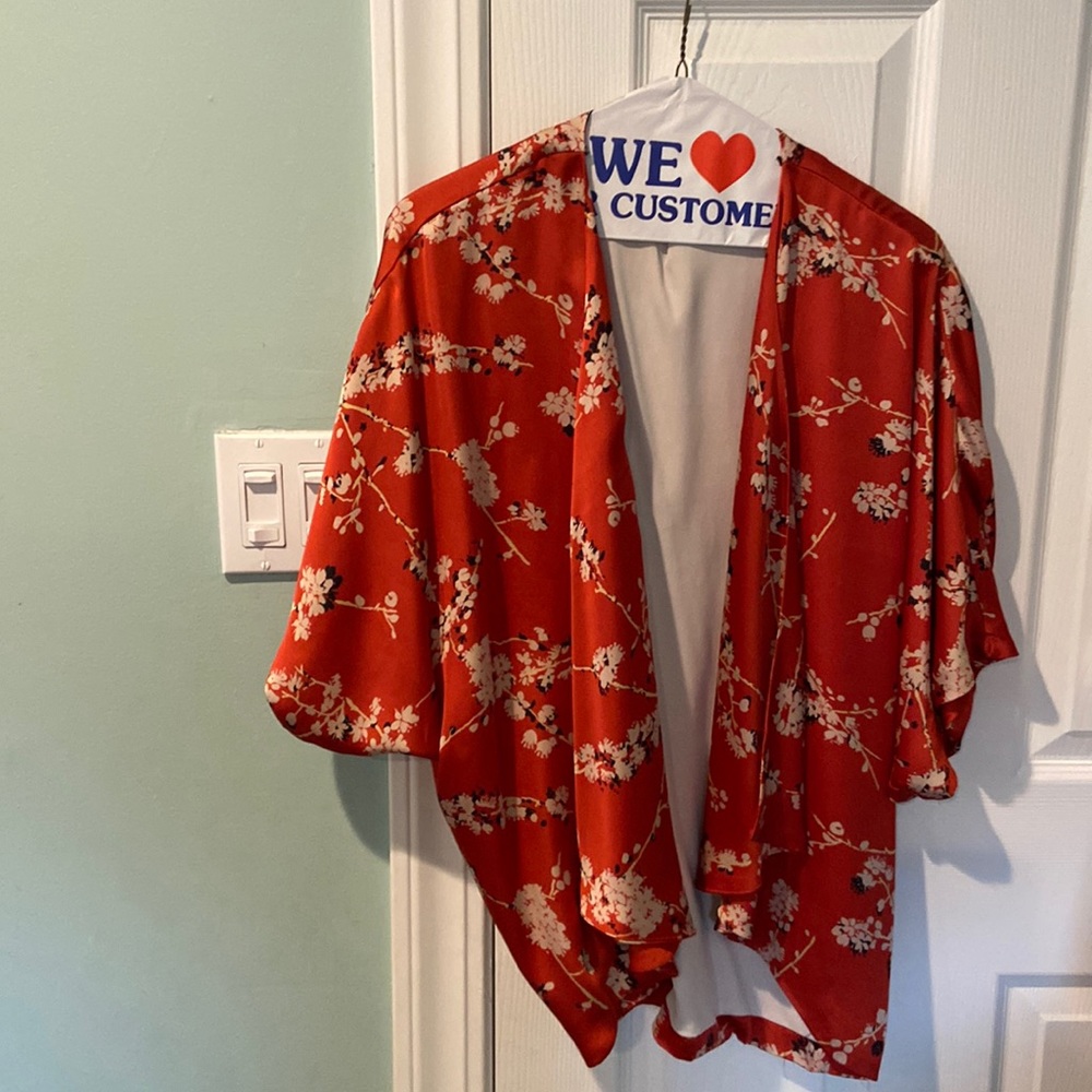 Silky and soft caftan.